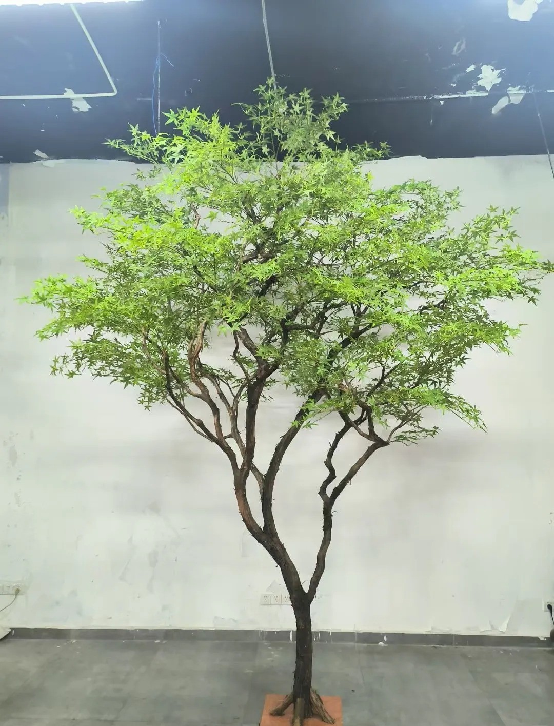 Artificial Green maple tree, Faux Plant Decorative Bonsai